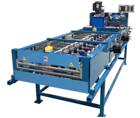 เครื่องกํากับผนังโลหะและโปรไฟล์ Soffit Roll Forming สําหรับผลิตภัณฑ์ปลายเรียบและสวยงาม