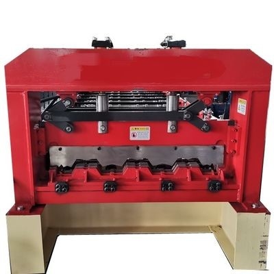 เครื่องปรับปรุงม้วนหลังคาโลหะประสิทธิภาพสูง มีพลังงานมอเตอร์หลัก 3x11kw