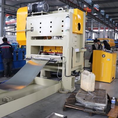 เครื่องขึ้นรูปม้วนโปรไฟล์แผงกั้นเสียง