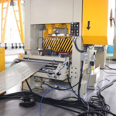 สายการผลิตการเจาะและตัดยาวอัตโนมัติ